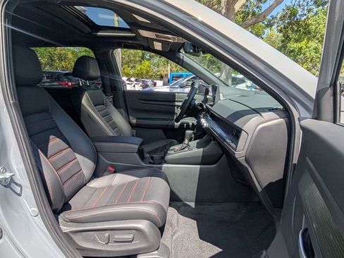 Used 2025 Honda CR-V Sport-L image 17