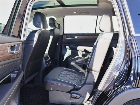 New 2026 Volkswagen Atlas SEL Premium R-Line AWD/4WD image 16