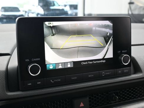Used 2025 Honda CR-V LX image 18
