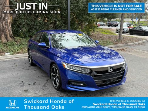 Used 2018 Honda Accord Sport image 1