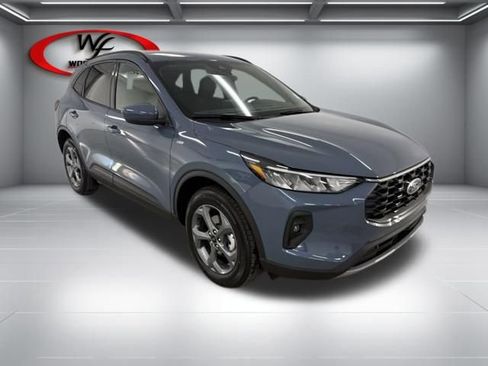 New 2026 Ford Escape ST-Line Select w/ Equipment Group 401A image 3