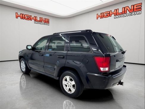 Used 2007 Jeep Grand Cherokee Laredo RWD image 8