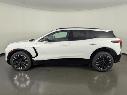 Used 2024 Chevrolet Blazer EV RS image 5