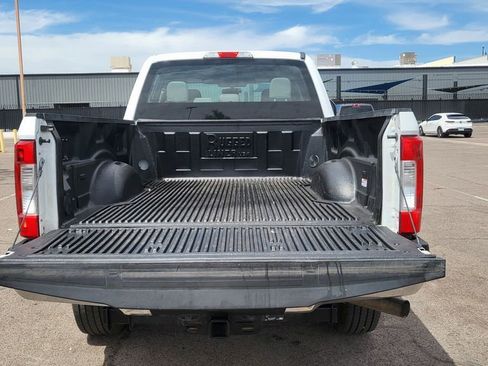 Used 2018 Ford F250 XL w/ Power Equipment Group AWD/4WD image 11