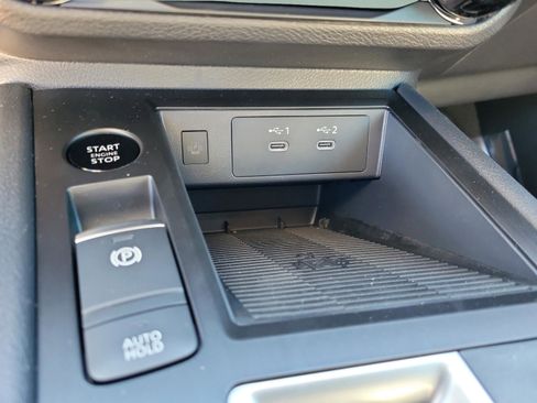 New 2026 Nissan Kicks SV image 28