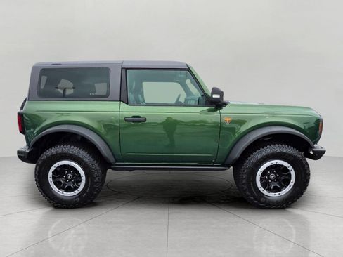 Used 2023 Ford Bronco Badlands w/ Sasquatch Package AWD/4WD image 4