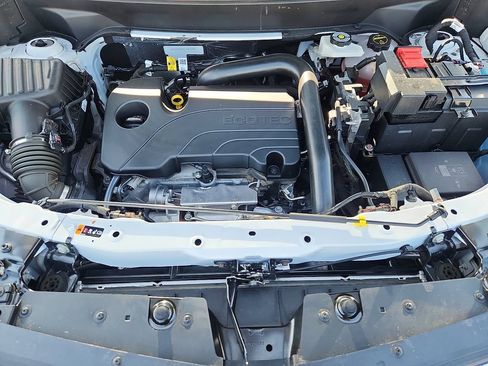 Certified 2026 Chevrolet Equinox LT FWD image 27