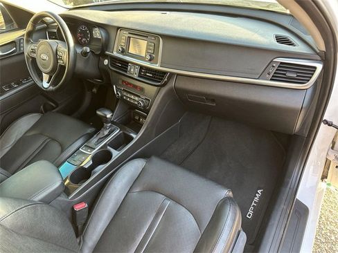 Used 2016 Kia Optima EX image 27