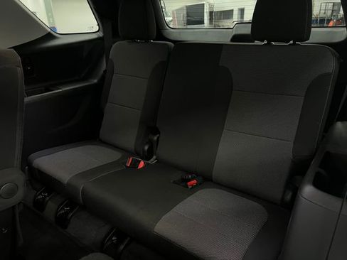 Used 2020 Chevrolet Traverse LT w/ LPO, Floor Liner Package image 26