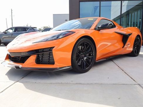 Used 2024 Chevrolet Corvette Z06 w/ Stealth Interior Trim Package image 8