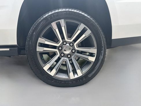 Used 2019 GMC Yukon Denali w/ Denali Ultimate Package AWD/4WD image 38