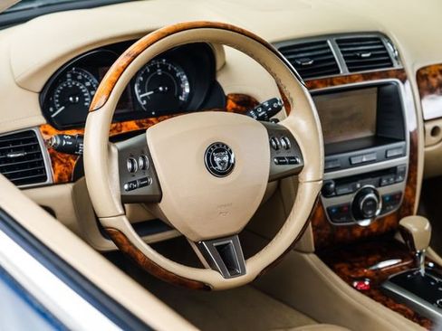 Used 2007 Jaguar XK Convertible RWD image 6