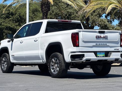 Used 2025 GMC Sierra 1500 AT4 AWD/4WD image 5