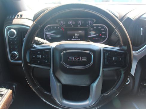 Used 2021 GMC Sierra 1500 SLT w/ SLT Premium Package AWD/4WD image 9