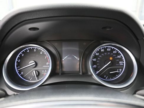 Used 2019 Toyota Camry SE image 14