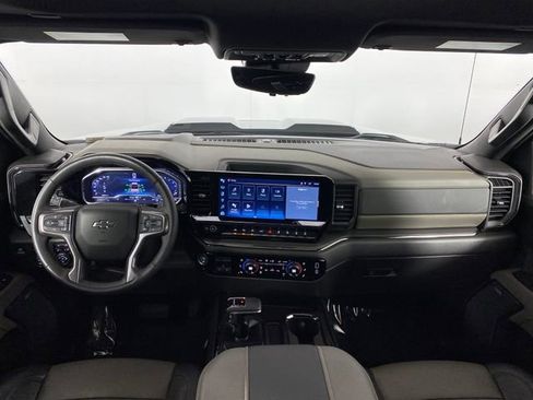 Certified 2023 Chevrolet Silverado 1500 ZR2 w/ Technology Package image 13