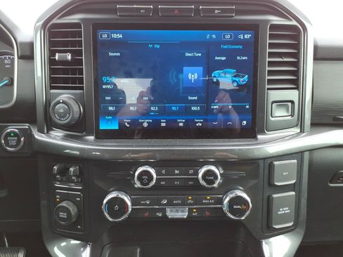 Used 2022 Ford F150 XLT w/ Equipment Group 302A High AWD/4WD image 19