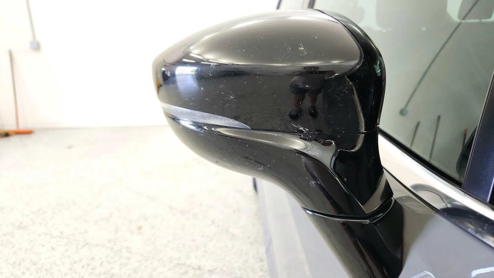 Used 2025 Chrysler Pacifica Select FWD image 36
