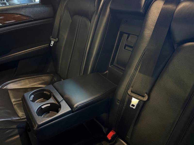 Used 2019 Lincoln MKZ Reserve FWD image 16