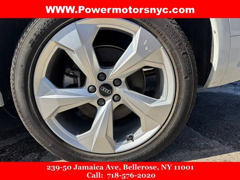 Used 2021 Audi Q5 2.0T Premium Plus w/ Premium Plus Package AWD/4WD image 18