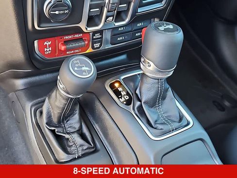 New 2026 Jeep Wrangler Unlimited Rubicon AWD/4WD image 32
