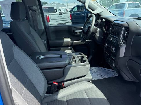 Used 2022 Chevrolet Silverado 1500 Custom AWD/4WD image 29