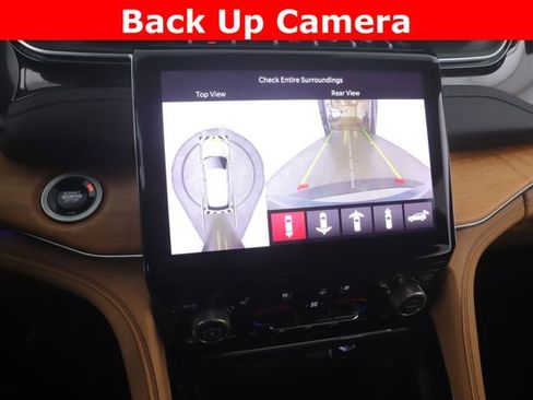 Used 2024 Jeep Grand Cherokee Summit image 27
