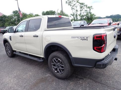 Certified 2025 Ford Ranger XLT w/ Trailer Tow Package AWD/4WD image 4