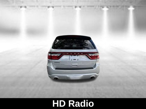 Used 2024 Dodge Durango GT RWD image 6