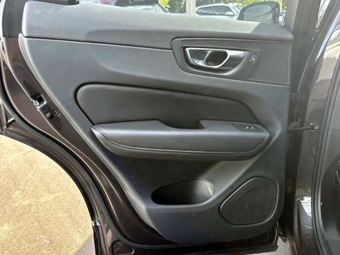 Certified 2025 Volvo XC60 B5 Plus image 13