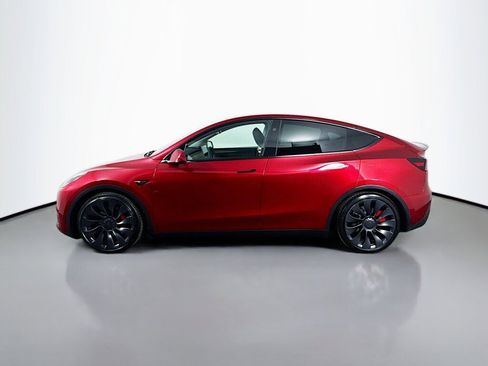 Used 2024 Tesla Model Y Performance AWD/4WD image 2