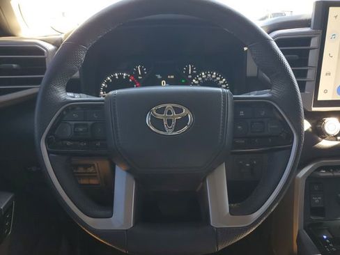 Used 2023 Toyota Tundra Limited image 24
