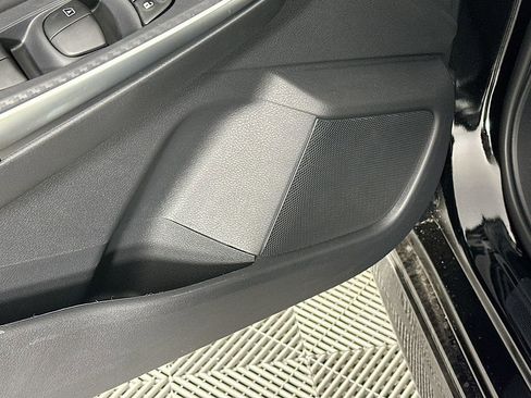 New 2025 Nissan Sentra SR image 25