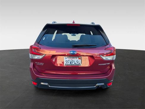 Certified 2023 Subaru Forester Premium image 5