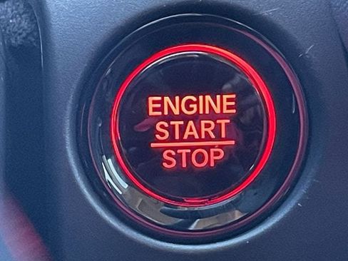 Used 2025 Honda HR-V EX-L image 20