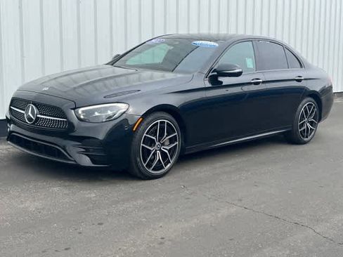 Certified 2022 Mercedes-Benz E 450 4MATIC Sedan image 1