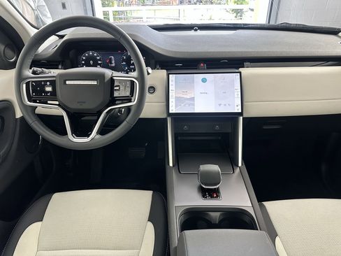 Certified 2025 Land Rover Discovery Sport S image 13