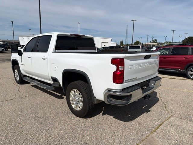 Used 2025 Chevrolet Silverado 2500 LT AWD/4WD image 5