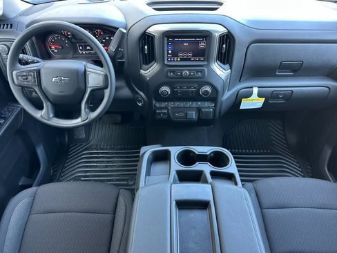 New 2026 Chevrolet Silverado 1500 Custom Trail Boss w/ LPO, Dark Essentials Package AWD/4WD image 3