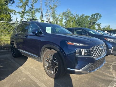 Used 2023 Hyundai Santa Fe Limited image 3