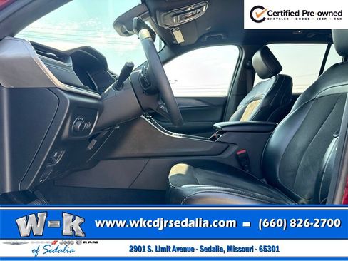 Certified 2023 Jeep Grand Cherokee Altitude AWD/4WD image 19