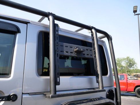 Used 2017 Jeep Wrangler Rubicon AWD/4WD image 20
