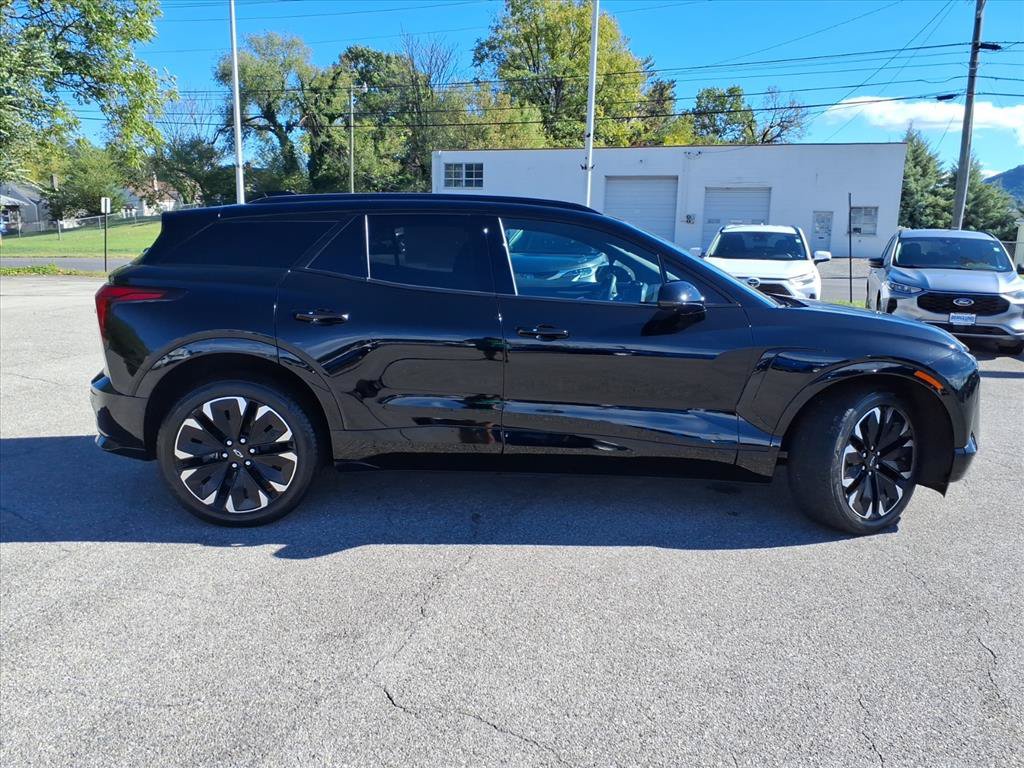 Used 2024 Chevrolet Blazer EV RS AWD/4WD image 3
