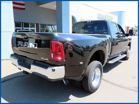 New 2026 RAM 3500 Big Horn AWD/4WD image 7