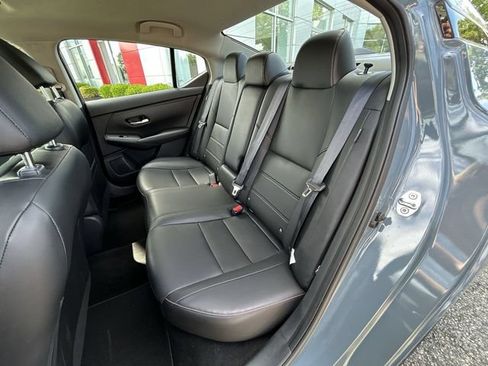Certified 2024 Nissan Sentra SR w/ SR Premium Package FWD image 23