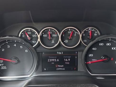 Used 2024 Chevrolet Tahoe LS image 12