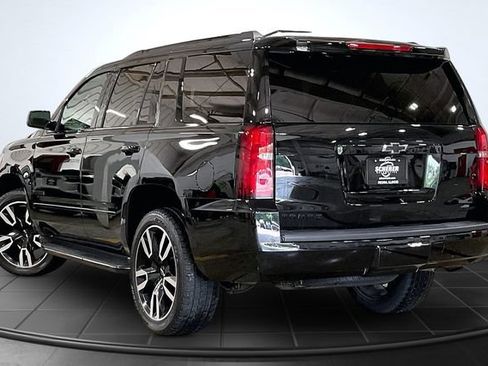 Used 2019 Chevrolet Tahoe Premier AWD/4WD image 13
