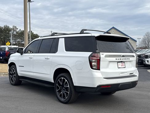 Used 2022 Chevrolet Suburban RST w/ Luxury Package image 2