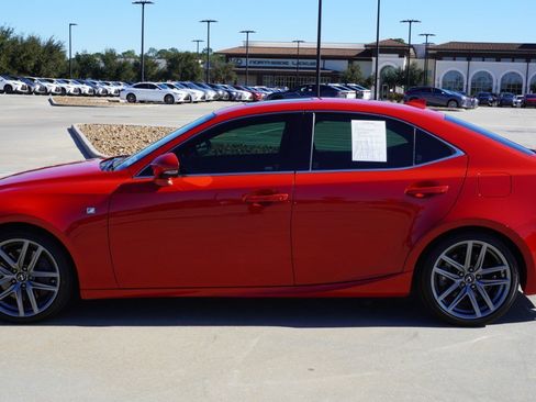 Used 2019 Lexus IS 350 F Sport image 5