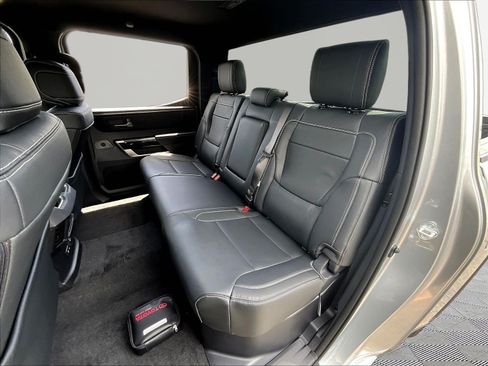 New 2026 Toyota Tundra Limited AWD/4WD image 18